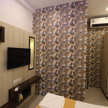 Golden Residency Otel Mumbai Dış mekan fotoğraf