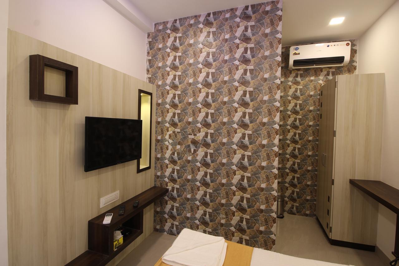 Golden Residency Otel Mumbai Dış mekan fotoğraf